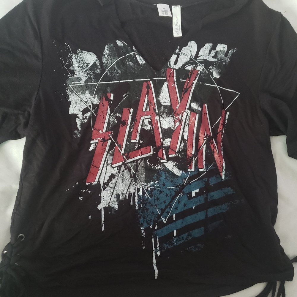 White fawn Slayin tshirt